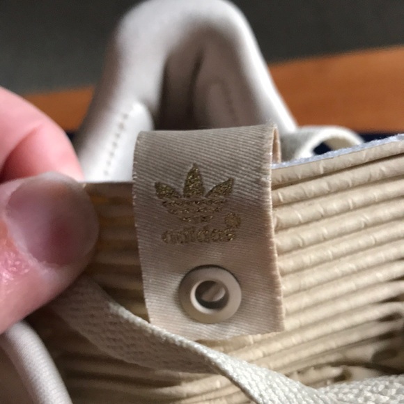 Adidas Busenitz Undeated Sneaker - Picture 7 of 8